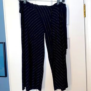 Black & Silver stripes 🖤 pants